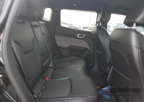 2024 Jeep Compass Latitude из США, поврежденный, VIN 3C4NJDBN8RT577152